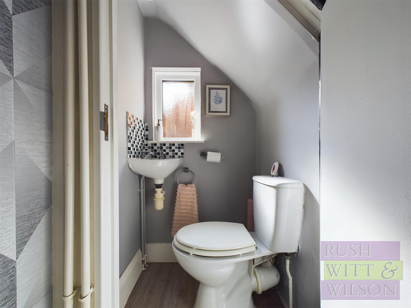 Parker Road, Hastings Rush, Witt & Wilson